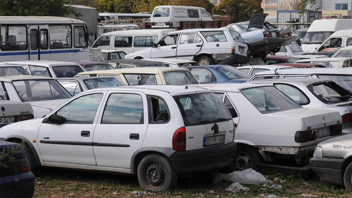 Hurda teşviki alabilecek otomobiller listesi: İşte %40 yerli modeller Hurda teşviki alabilecek otomobiller listesi: İşte %40 yerli modeller