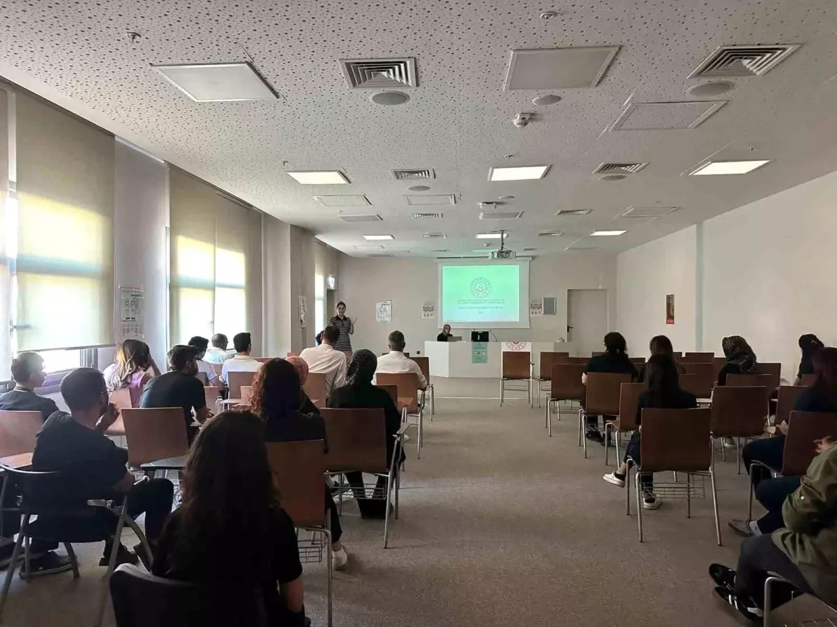 Elazığ’da Kadına Yönelik Şiddetle Mücadele Eğitimi Elazığ’da Kadına Yönelik Şiddetle Mücadele Eğitimi
