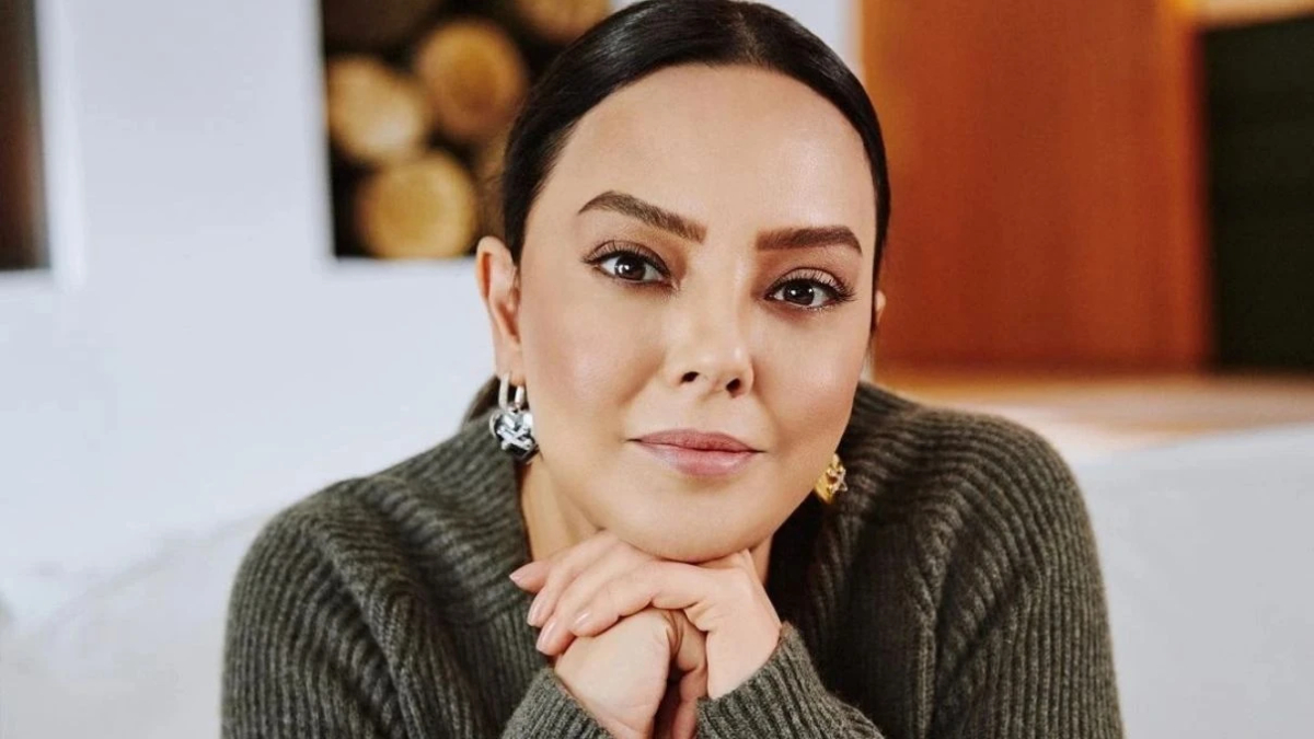 Ebru Gündeş’ten boşanma sonrası yeni imaj Ebru Gündeş’ten boşanma sonrası yeni imaj