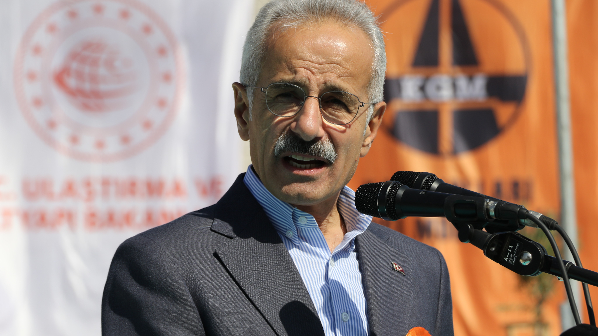 Abdulkadir Uraloğlu: Antalya’nın şehir içi trafiği nefes alacak Abdulkadir Uraloğlu: Antalya’nın şehir içi trafiği nefes alacak