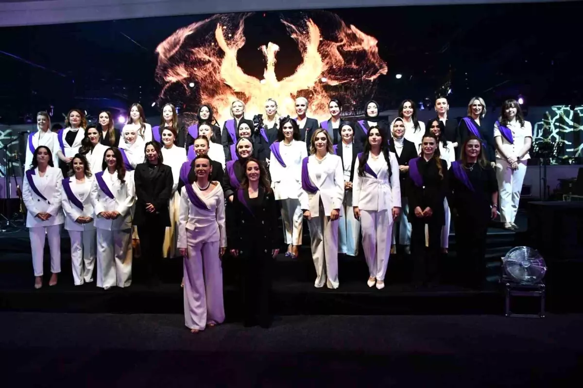 Değer Katan Dergisi’nin Lansmanı Kayseri’de Gerçekleşti Değer Katan Dergisi’nin Lansmanı Kayseri’de Gerçekleşti